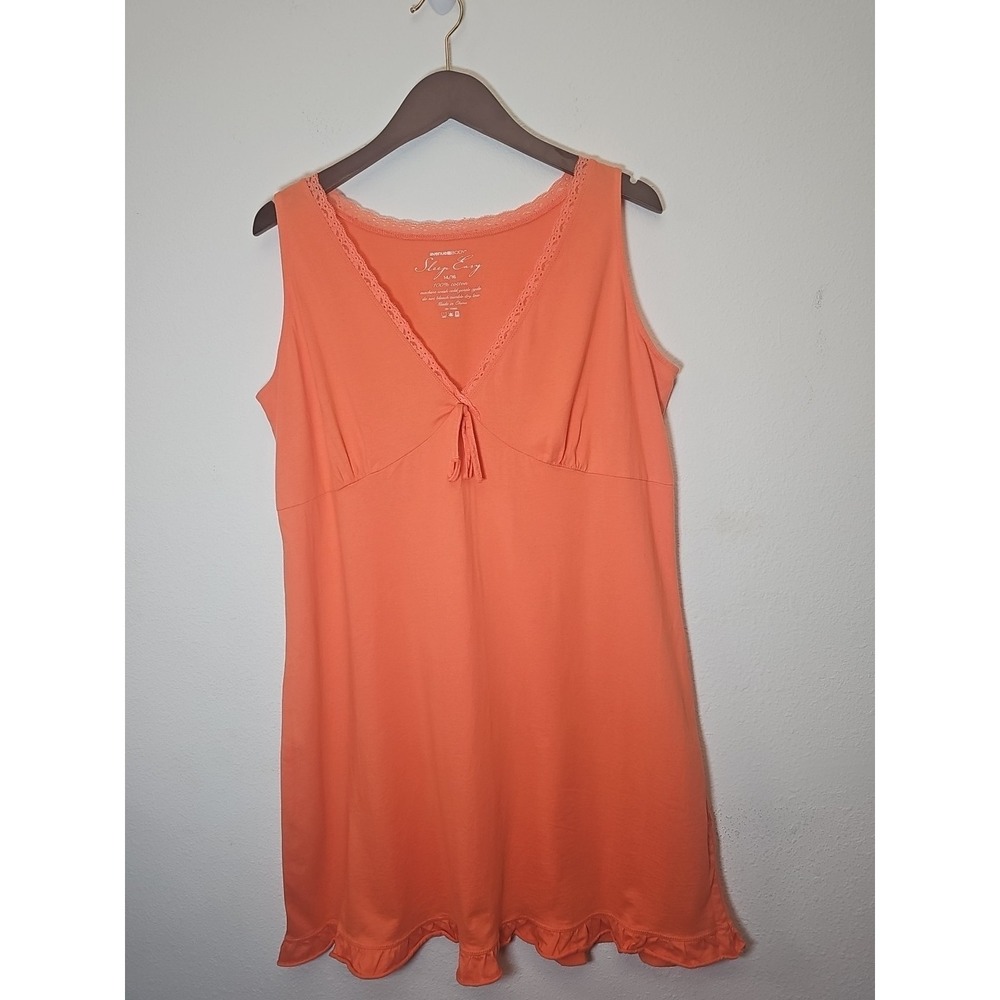 AVENUE BODY  Sleep Easy night gown ‎ 100% Catton - Peach  plus 14/16